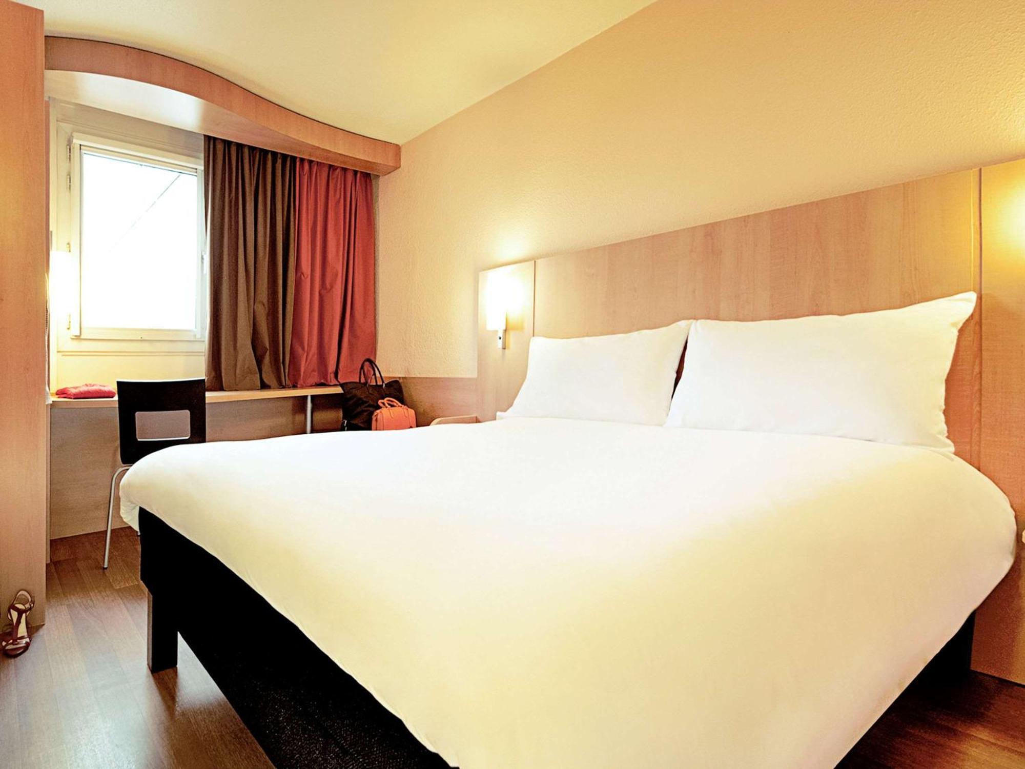 Ibis Manosque Cadarache Hotel Kültér fotó