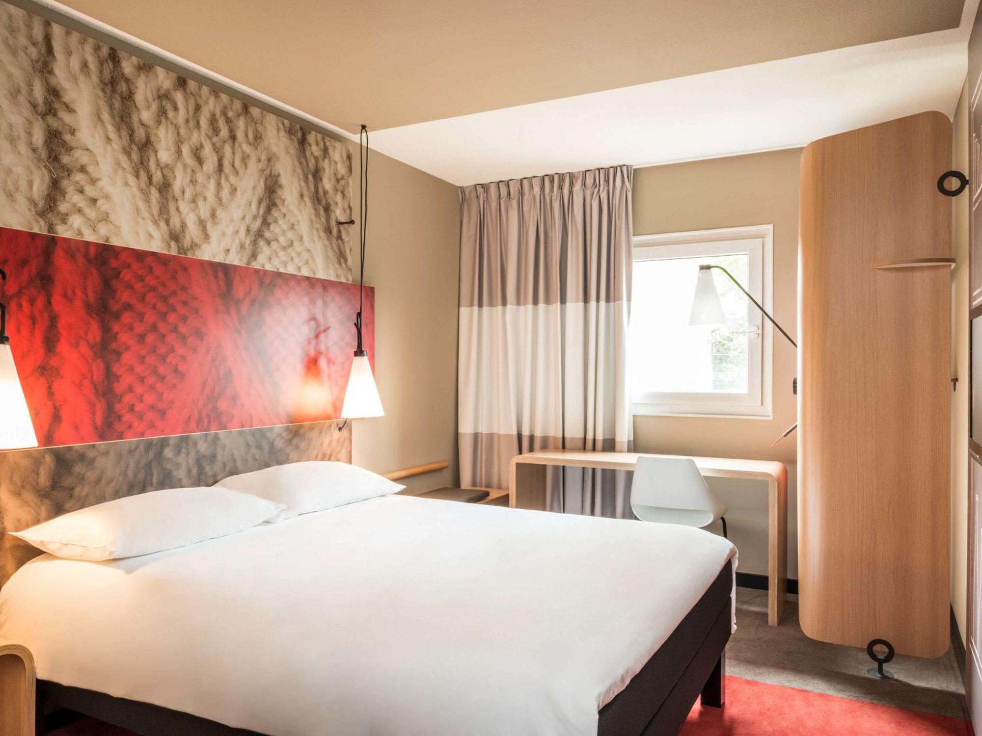 Ibis Manosque Cadarache Hotel Kültér fotó